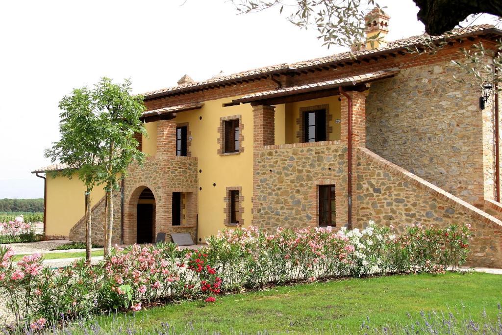 Principe Del Trasimeno Guest House กัสติลโยเน เดล ลาโก ภายนอก รูปภาพ